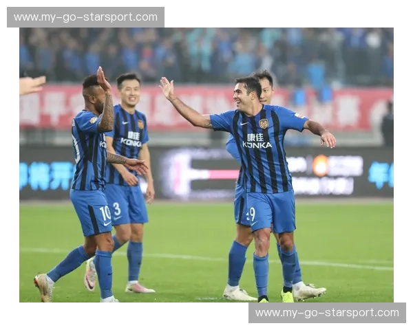 蓝红之魂的巅峰对垒：江苏苏宁vs上海，一场永不落幕的长三角史诗